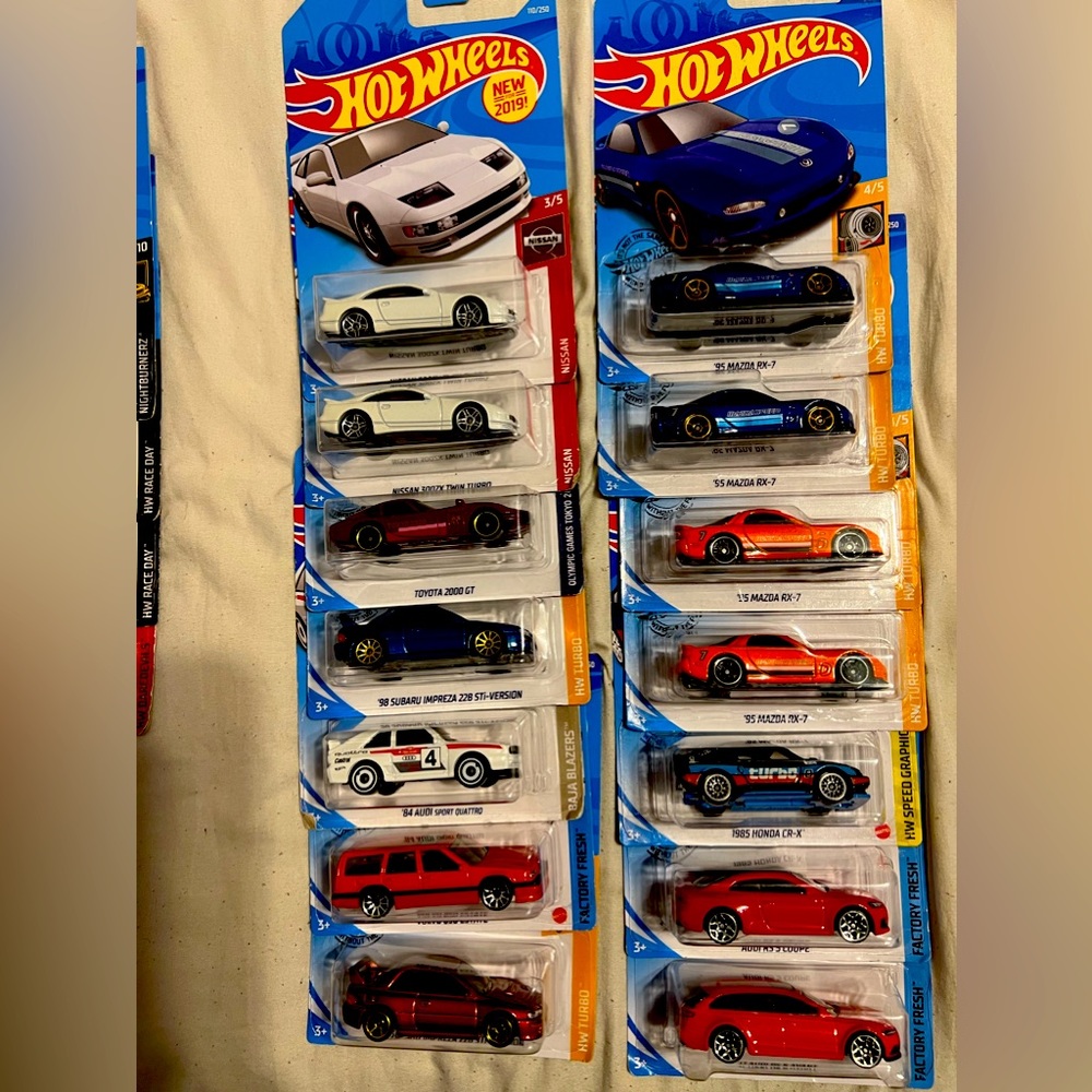 Set of Hotwheels sports cars!